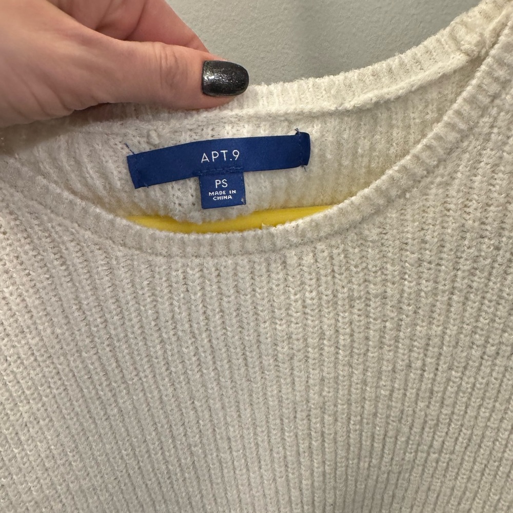 Apt9 Colorblock Sweater - Picture 3 of 5